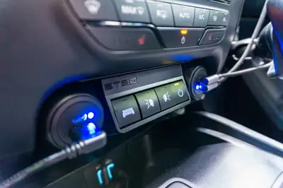 Ford Ranger Raptor 2.0 Eco Blue 4x4 — Pick-up musclé, 60'000 km, moteur efficient — Thumbnail 9