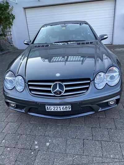 Mercedes-Benz SL 55 AMG — Cabriolet haute performance, 517 ch et 98'000 km seulement — vista posteriore