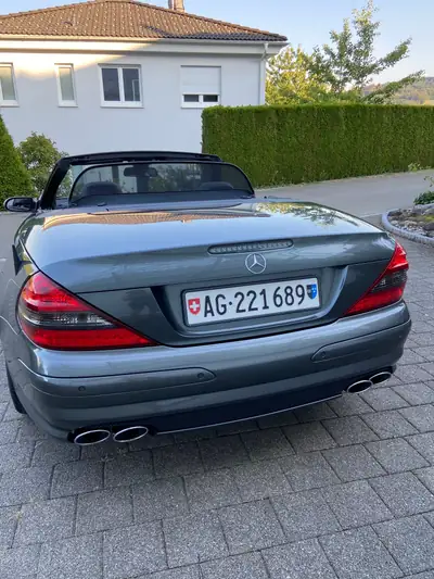 Mercedes-Benz SL 55 AMG — Cabriolet haute performance, 517 ch et 98'000 km seulement — Miniatura 9
