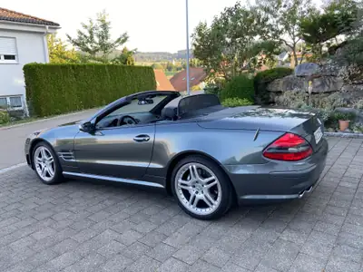 Mercedes-Benz SL 55 AMG — Cabriolet haute performance, 517 ch et 98'000 km seulement — Miniatura 17