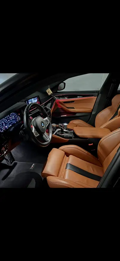 BMW M5 xDrive Competition — 626 ch de pure performance, 67 000 km seulement — exterior view