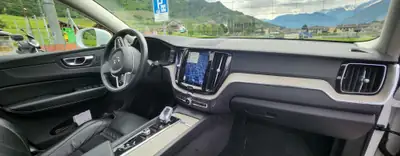 Volvo XC60 T6 eAWD Inscription 2022 — SUV hybride rechargeable, 65'000 km, traction intégrale — Miniatura 7
