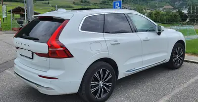 Volvo XC60 T6 eAWD Inscription 2022 — SUV hybride rechargeable, 65'000 km, traction intégrale — Miniatura 12