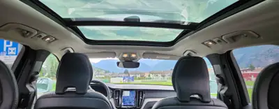 Volvo XC60 T6 eAWD Inscription 2022 — SUV hybride rechargeable, 65'000 km, traction intégrale — Miniatura 17