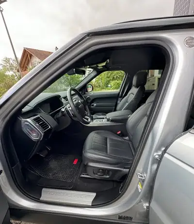 Range Rover Sport 3.0 SDV6 HSE Dynamic — SUV premium diesel, 48'000 km seulement — tableau de bord