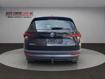 Skoda Karoq 1.6 TDI — SUV compact robuste, sans accident, entretien à jour — dashboard