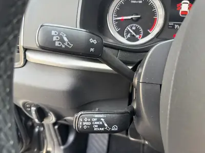 Skoda Karoq 1.6 TDI — SUV compact robuste, sans accident, entretien à jour — Thumbnail 22