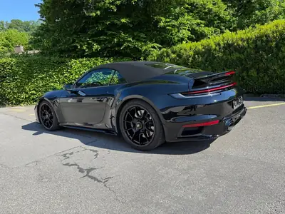 Porsche 911 Turbo S Cabriolet — 650 ch, décapotable haute performance, sans accident — Thumbnail 15