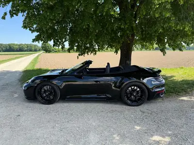Porsche 911 Turbo S Cabriolet — 650 ch, décapotable haute performance, sans accident — Thumbnail 21