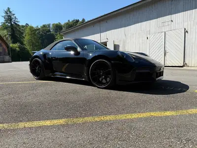 Porsche 911 Turbo S Cabriolet — 650 ch, décapotable haute performance, sans accident — Thumbnail 19