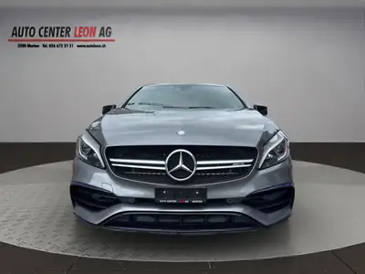Mercedes-AMG A 45 4Matic — Performance 381 ch, Transmission DCT, Berline compact sportive — Außenansicht
