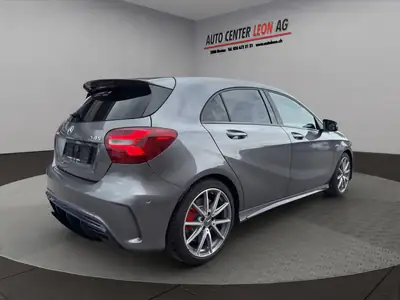 Mercedes-AMG A 45 4Matic — Performance 381 ch, Transmission DCT, Berline compact sportive — Detail