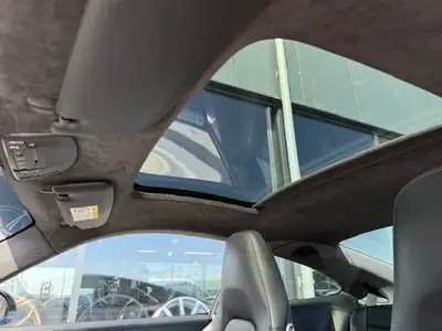 Porsche 911 Turbo S — Coupé sportif haute performance, 560 ch et histoire suisse certifiée — Thumbnail 14