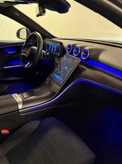 Mercedes-Benz C 200 AMG Line — Berline élégante, motorisation hybride et seulement 62'000 km — tableau de bord