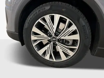 Audi Q4 e-tron 40 — SUV électrique 204 ch, MY 2022, faible kilométrage — interior