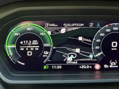 Audi Q4 e-tron 40 — SUV électrique 204 ch, MY 2022, faible kilométrage — Thumbnail 21