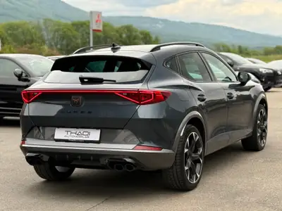 CUPRA Formentor 2.0 TSI 310 ch — SUV sportif 4Drive, premier propriétaire — Miniature 9