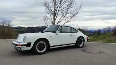 Porsche 911 Carrera 3.2 1989 — Légende sportive classique, révision complète Porsche — cruscotto