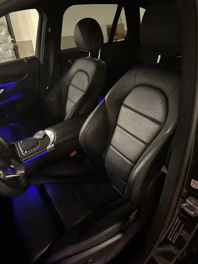 Mercedes-Benz GLC 220 d AMG Line — SUV premium diesel 4x4, entretien fraîchement effectué — détail