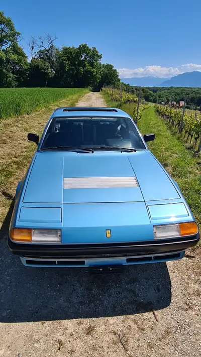 Ferrari 400 1982 — Chef-d'œuvre des années 80, élégance intemporelle et performance authentique — intérieur