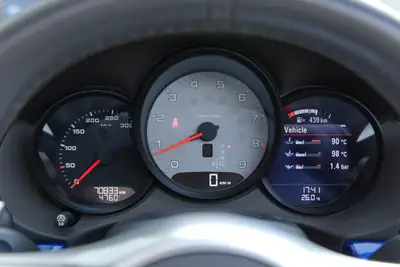Porsche 718 Boxster S 3.4 PDK — Roadster sportif suisse, équipement complet — Miniatura 13