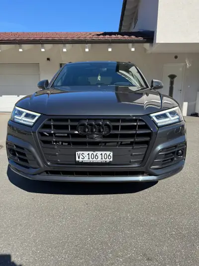 Audi Q5 40 TDI sport quattro — SUV premium diesel, 94 500 km seulement — arrière