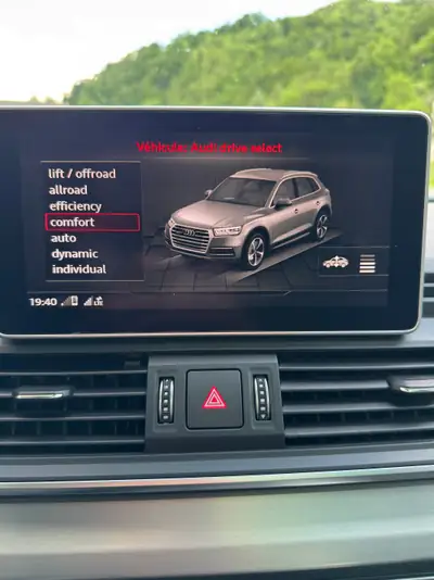 Audi Q5 40 TDI sport quattro — SUV premium diesel, 94 500 km seulement — Miniature 10