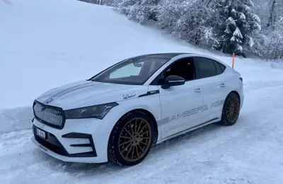 Skoda Enyaq Coupé RS iV 80 4x4 — SUV électrique sportif, 38'000 km seulement — Miniature 13