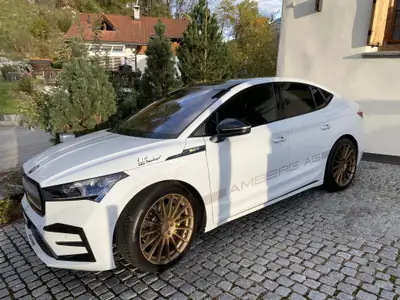 Skoda Enyaq Coupé RS iV 80 4x4 — SUV électrique sportif, 38'000 km seulement — Miniature 18
