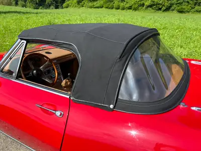 FIAT Dino Spider 1969 — Chef-d'œuvre italien cabriolet, 57'000 km seulement — Miniature 12