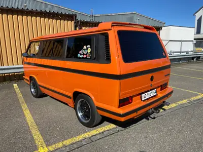VW T3 Multivan Camper — Légende des années 90, moteur Boxer authentique — interni