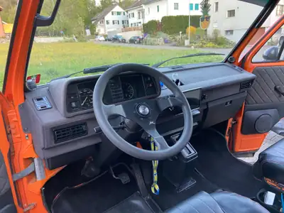 VW T3 Multivan Camper — Légende des années 90, moteur Boxer authentique — Miniatura 14