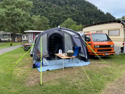 VW T3 Multivan Camper — Légende des années 90, moteur Boxer authentique — Miniatura 19
