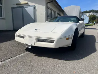 Chevrolet Corvette C4 Targa 35th Anniversary 1989 — Légendaire sportive américaine, 26'000 km — détail