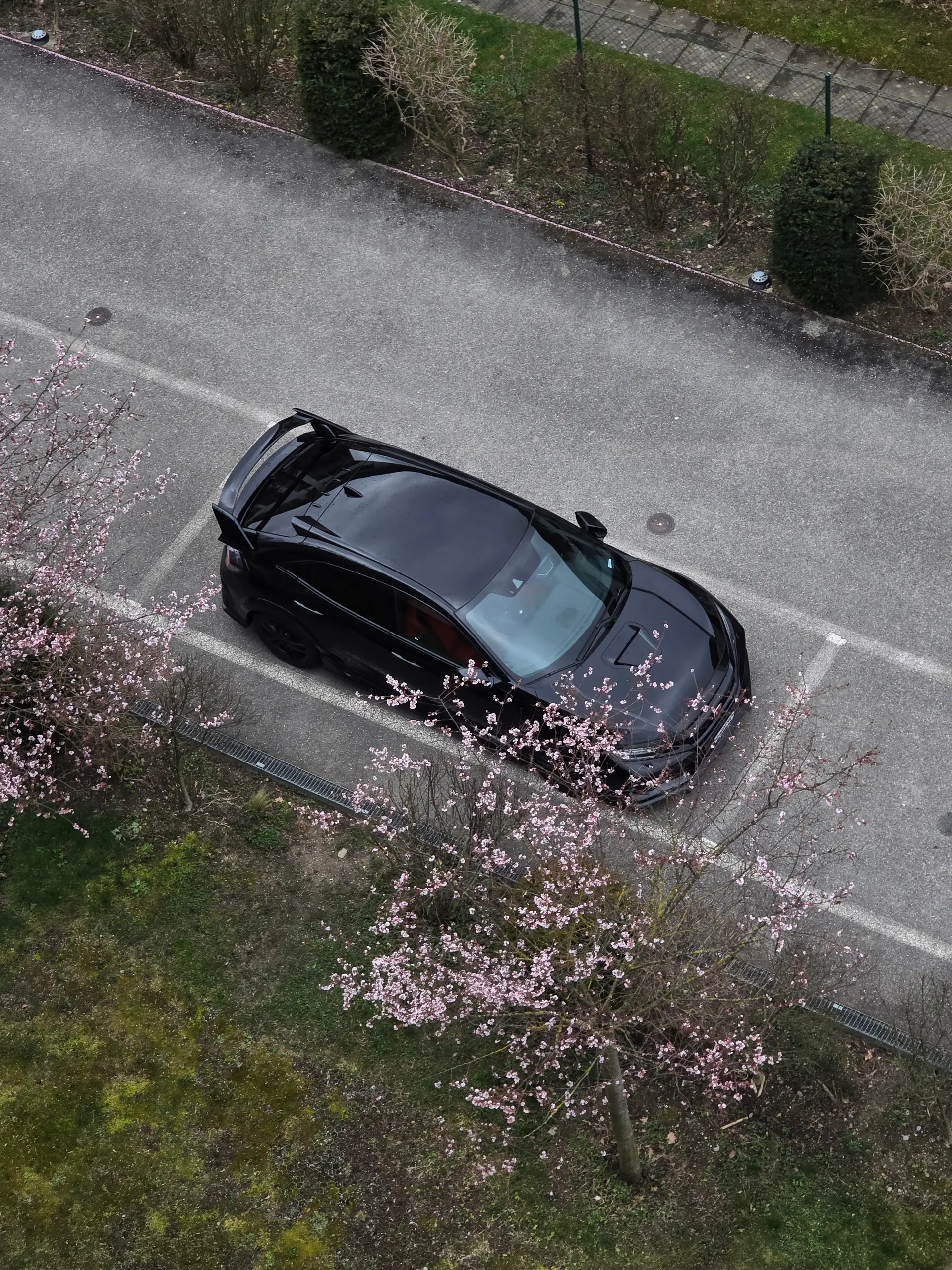 Honda Civic 2.0 i-VTEC Type R GT — Sportive exigeante, 35000 km seulement — Außenansicht