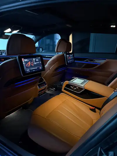 BMW ALPINA B7 L BiTurbo — Berline de prestige surpuissante, 43 000 km seulement — tableau de bord