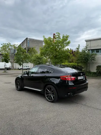 BMW X6 xDrive 30d — Coupé SUV puissant, 175'000 km, sans sinistre — arrière