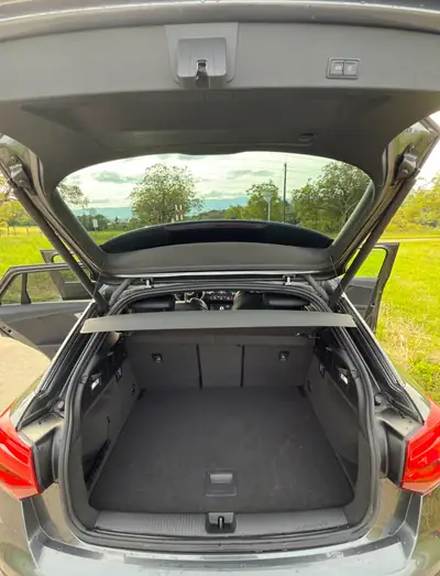 Audi Q2 40 TFSI S-line quattro — SUV compact dynamique, 89'000 km, quattro intégral — Miniatur 10