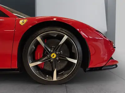 Ferrari SF90 Spider Assetto Fiorano — 1000 ch hybride rechargeable, quasi neuf — Thumbnail 20
