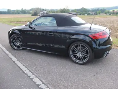 Audi TTS Roadster 2.0 TFSI quattro — Cabriolet sportif 272 ch, entretien impeccable — vista posteriore