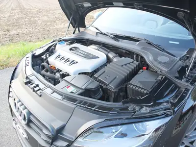 Audi TTS Roadster 2.0 TFSI quattro — Cabriolet sportif 272 ch, entretien impeccable — Miniatura 15