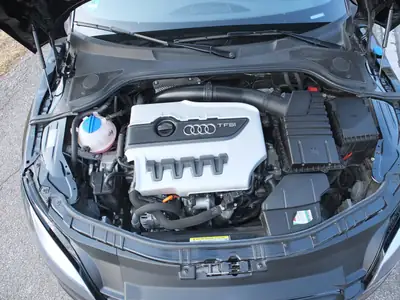 Audi TTS Roadster 2.0 TFSI quattro — Cabriolet sportif 272 ch, entretien impeccable — Miniatura 16