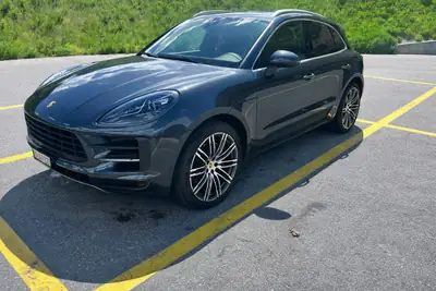 Porsche Macan S PDK — SUV sportif premium, 40'000 km seulement — vue extérieure