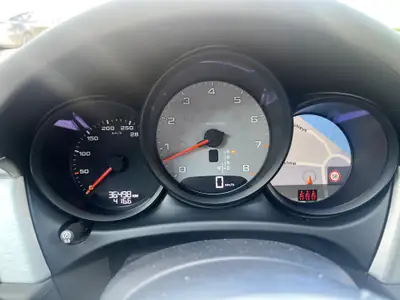 Porsche Macan S PDK — SUV sportif premium, 40'000 km seulement — tableau de bord