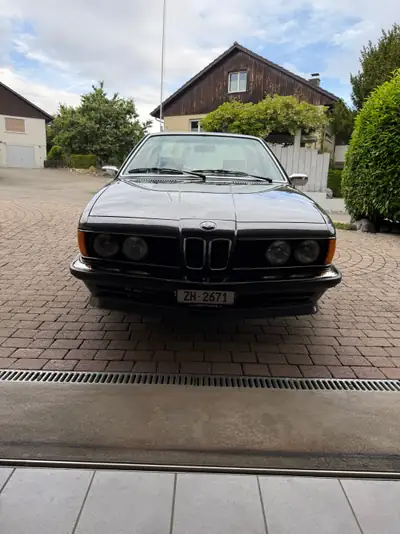 BMW 635 CSI 1980 — Coupé sportif de prestige, 218 ch et histoire authentique — vue extérieure
