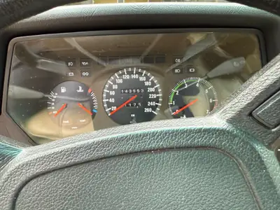 BMW 635 CSI 1980 — Coupé sportif de prestige, 218 ch et histoire authentique — Miniature 7