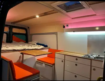 VW Crafter 4x4 ACC — Utilitaire premium tout-terrain avec technologie d'assistance avancée — Miniature 10