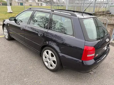 Audi S4 Avant Quattro 2.7 V6 Bi-Turbo — Break sportif allemand, 78'000 km seulement — Miniatura 7