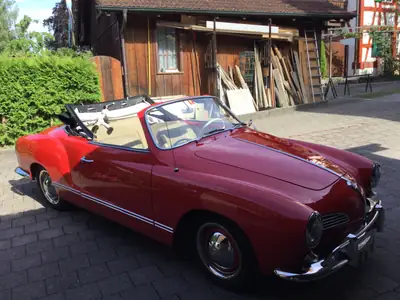 Volkswagen Karmann-Ghia 1960 — Cabriolet de légende, seulement 62'000 km — vue extérieure