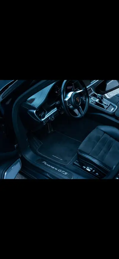 Porsche Panamera GTS V8 — 470 ch, échappement Akrapovic, abaissée sport — Detail